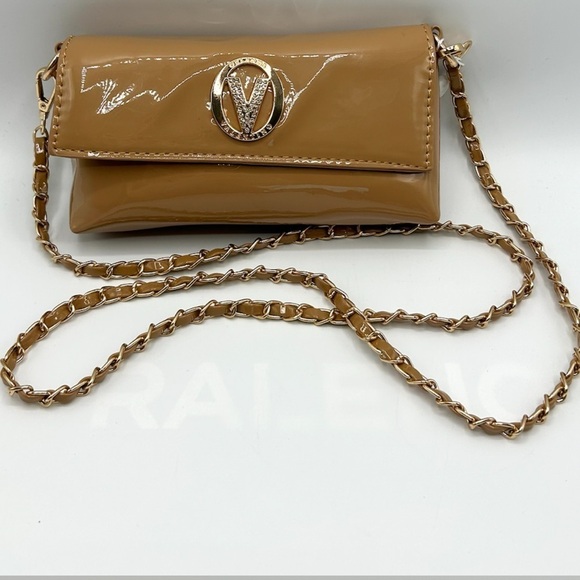 Valentino Orlandi Handbags - Elegant Tan Chain Strap Bag
